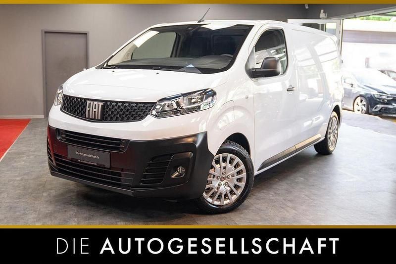 Weiß Gebraucht 2022 Fiat Scudo L2 50 kWh Van / Kleinbus | 23.990 € (Fairer Preis) - Bild 1/3