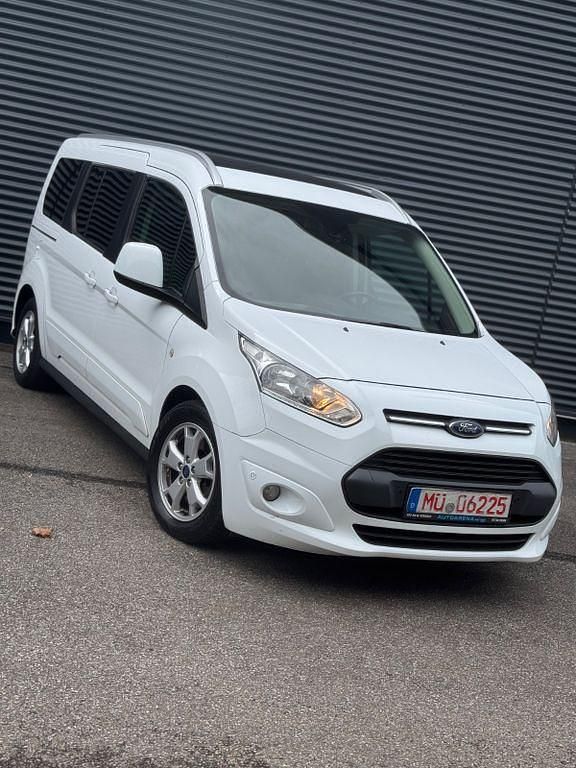 Gebraucht Ford Tourneo Connect Titanium 120 PS (88 kW) 2017 Weiß Van / Kleinbus
