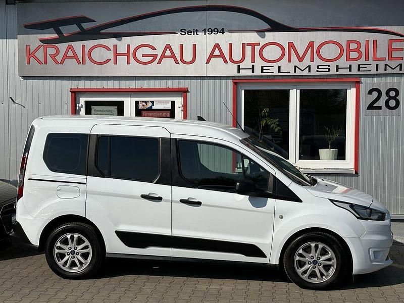 Gebraucht Ford Transit Connect 99 PS (72 kW) 2022 Weiß Van / Kleinbus