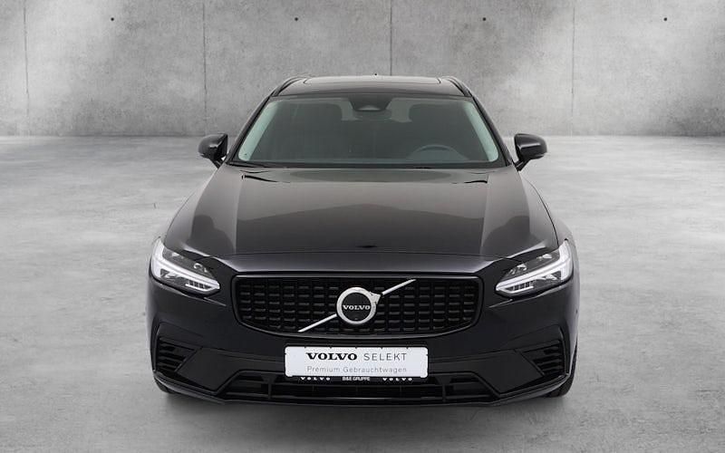 Gebraucht Volvo V90 Plus 350 PS (257 kW) 2025 Schwarz Kombi