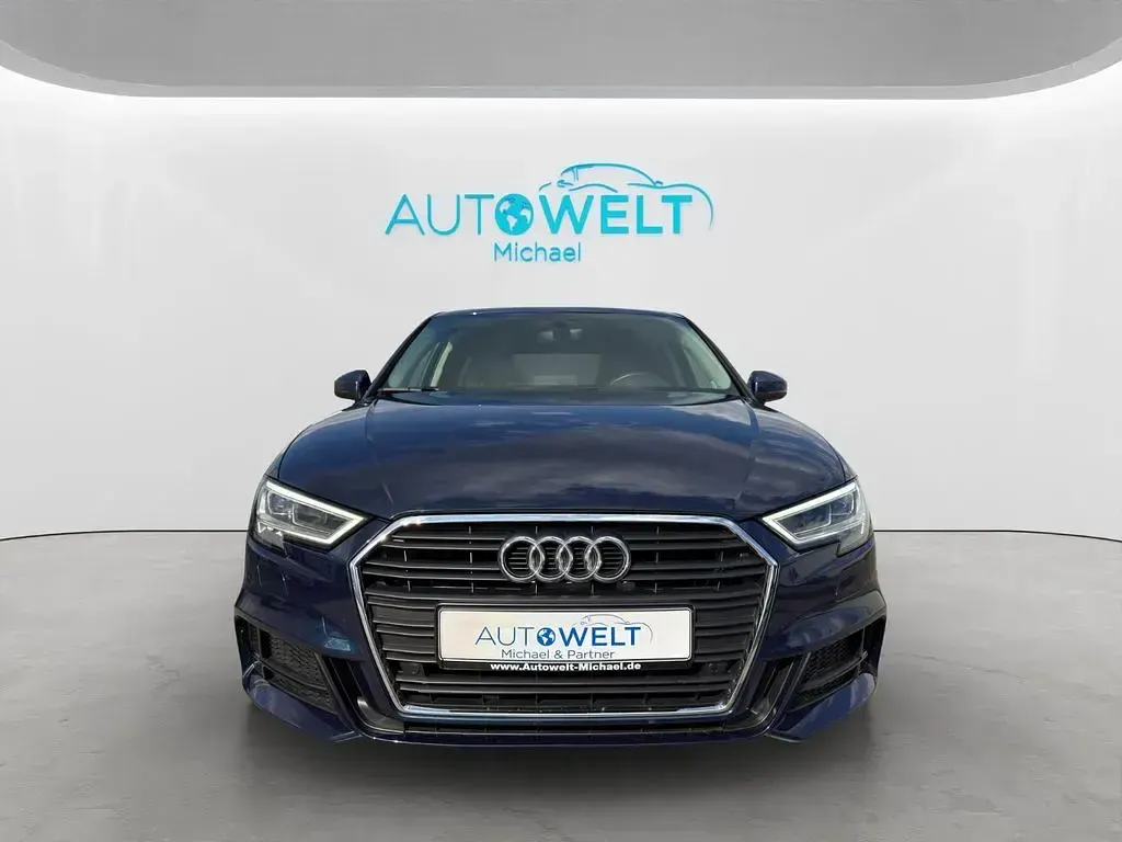 Gebraucht Audi A3 S-Line 150 PS (110 kW) 2019 Blau Limousine