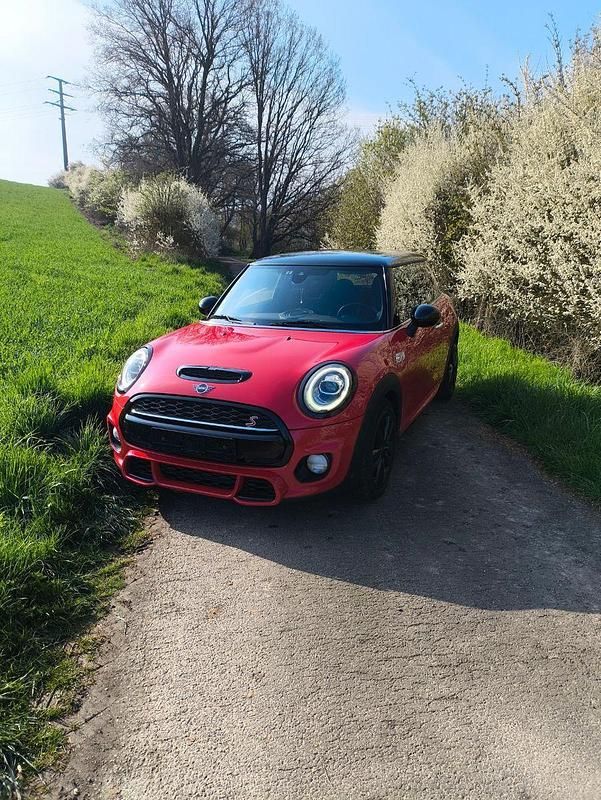 Second-hand Mini Cooper S 192 CP (141 kW) 2019 Roșu Hatchback