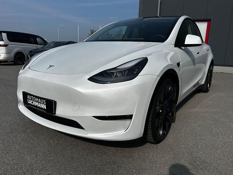 Gebraucht Tesla Model Y Performance 392 kW (534 PS) 2022 Weiß SUV