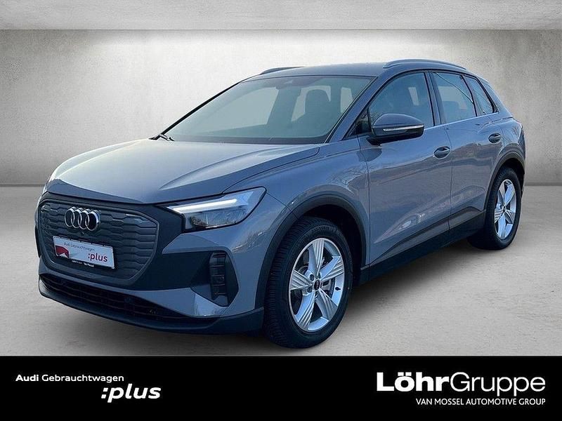 Grau Gebraucht 2023 Audi Q4 e-tron Sport SUV | 35.950 € (Fairer Preis) - Bild 1/4