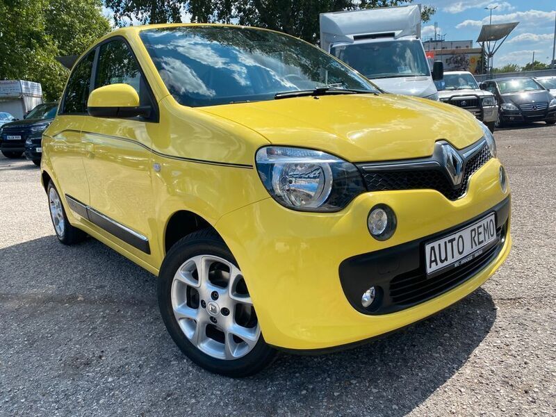 Gelb Gebraucht 2015 Renault Twingo Luxe Kleinwagen | 8.950 € (Guter Preis) - Bild 1/4