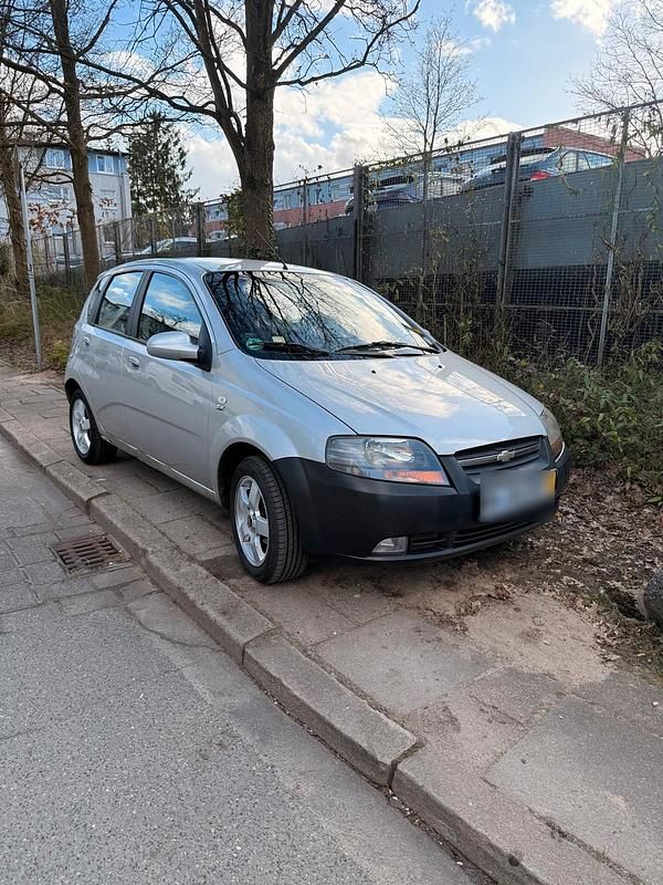 Gebraucht Chevrolet Kalos 94 PS (69 kW) 2006 Silber Kleinwagen