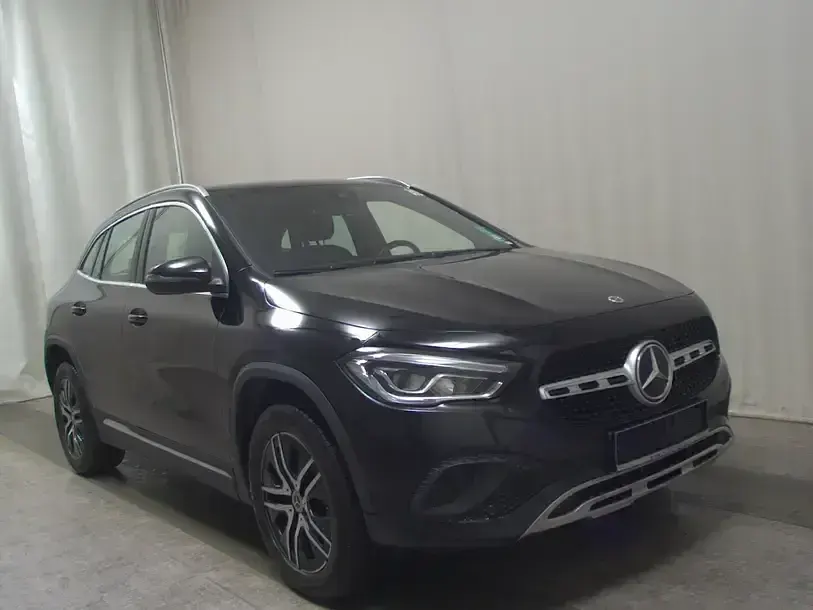 Gebraucht Mercedes GLA220 Progressive 190 PS (139 kW) 2022 Nachtschwarz unilack SUV