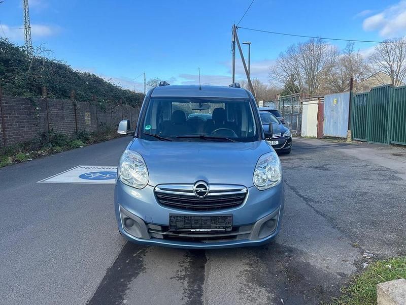 Gebraucht Opel Combo 105 PS (77 kW) 2013 Blau Van / Kleinbus