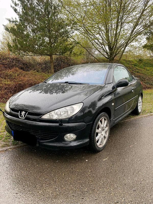Gebraucht Peugeot 206 109 PS (80 kW) 2003 Schwarz Kleinwagen