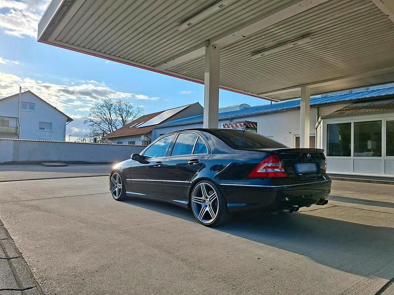 Gebraucht Mercedes C55 AMG AMG 367 PS (269 kW) 2004 Schwarz Limousine