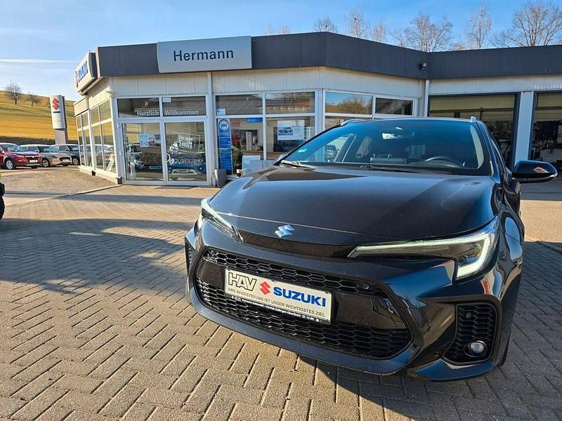 Gebraucht Suzuki Swace Comfort 98 PS (72 kW) 2023 Black mica metallic (metallic) Kombi
