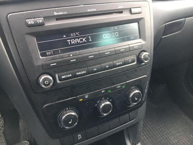 Gebraucht Skoda Yeti Plus Edition 105 PS (77 kW) 2013 Weiß SUV