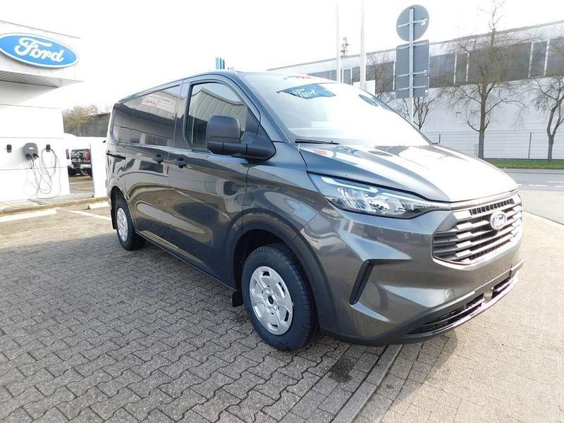 Neu Ford Transit Custom 136 PS (100 kW) 2026 Grau Limousine