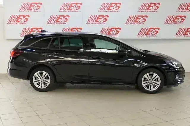 Gebraucht Opel Astra Active 110 PS (80 kW) 2017 Schwarz Kombi