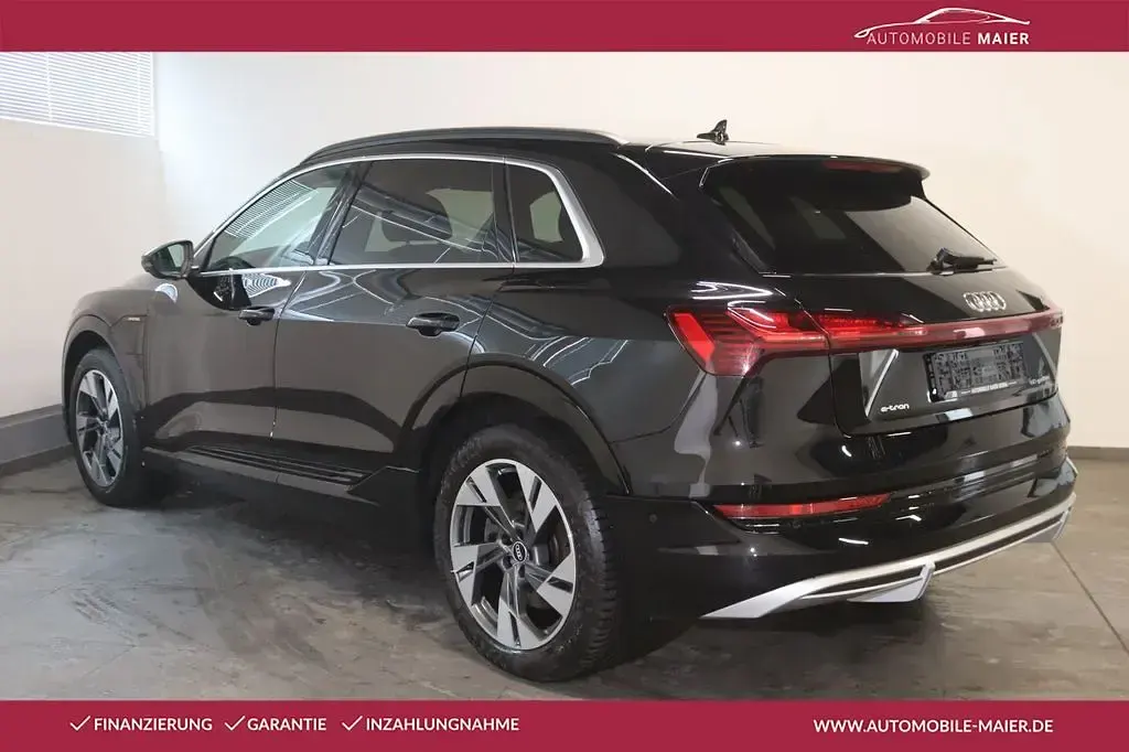 Gebraucht Audi e-tron S-Line 230 kW (313 PS) 2021 Schwarz SUV