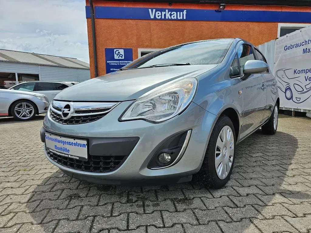 Gebraucht Opel Corsa Active 101 PS (74 kW) 2013 Silber Kleinwagen