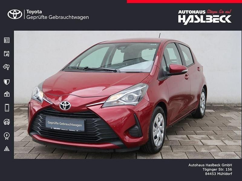 Rot Gebraucht 2018 Toyota Yaris Comfort Kleinwagen | 10.440 € (Fairer Preis) - Bild 1/4