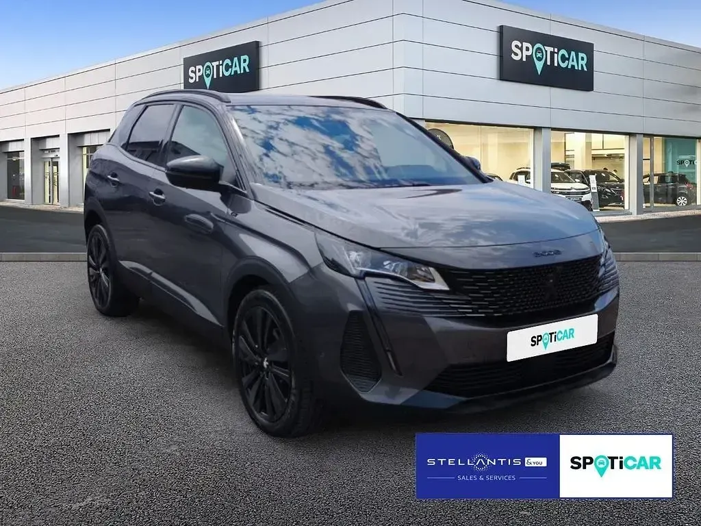 Gebraucht Peugeot 3008 GT 131 PS (96 kW) 2024 Grau SUV