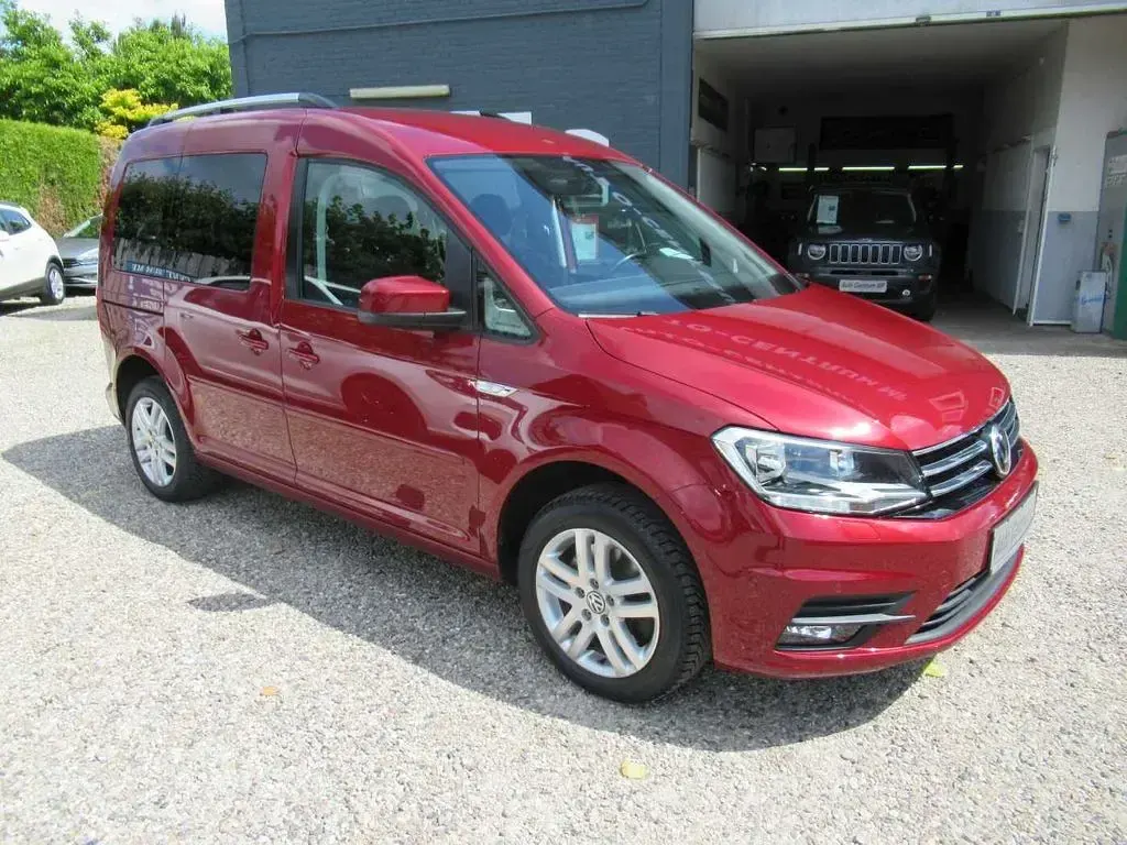 Gebraucht VW Caddy 150 PS (110 kW) 2019 Rot Van / Kleinbus