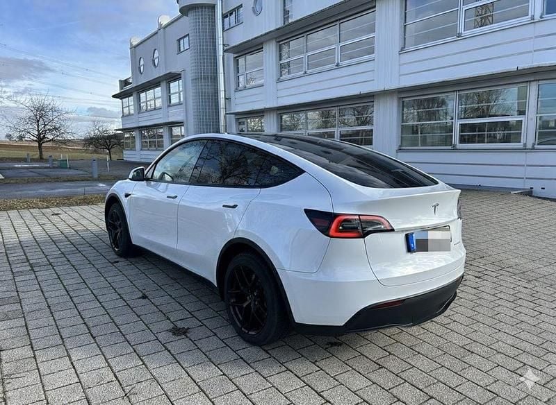 Gebraucht Tesla Model Y 378 kW (514 PS) 2023 Weiß SUV