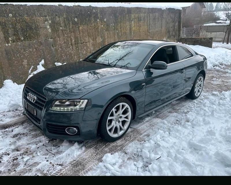 Gebraucht Audi A5 S-Line 190 PS (139 kW) 2010 Grau Coupé
