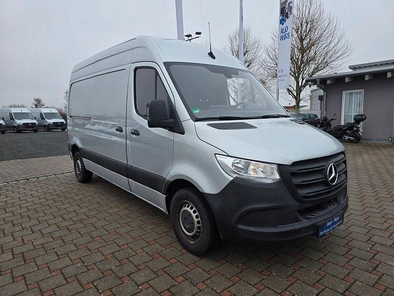 Gebraucht Mercedes Sprinter 150 PS (110 kW) 2022 Silber Van