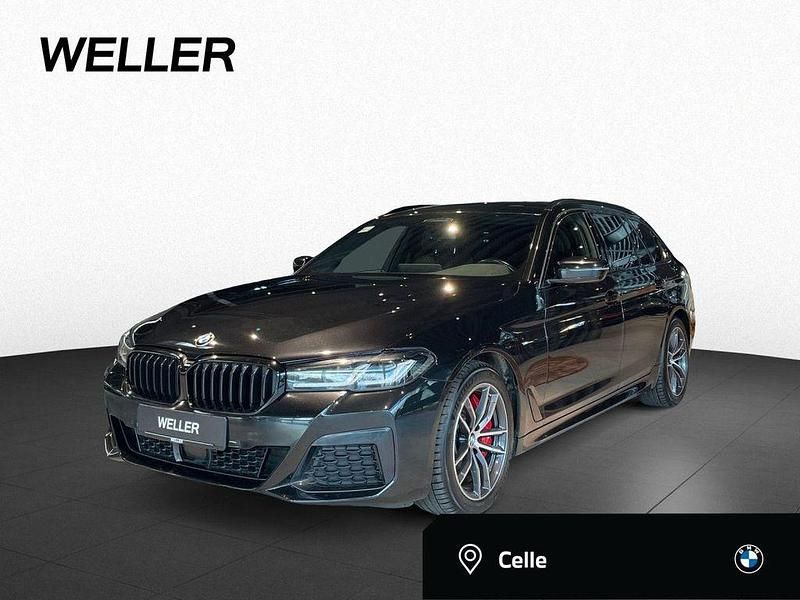 Black sapphire (schwarz) Gebraucht 2022 BMW 540 Comfort Edition Kombi | 39.850 € (Fairer Preis) - Bild 1/4