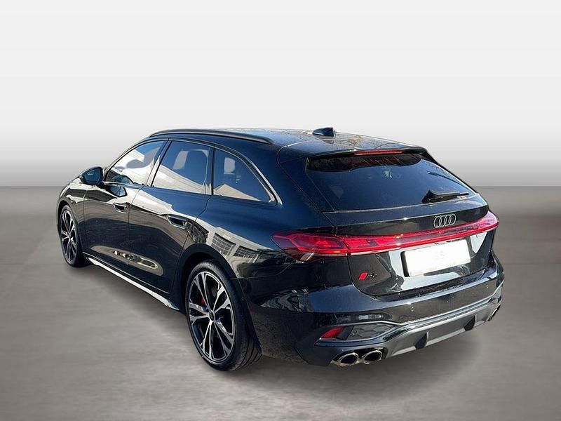 Neu Audi S5 Ambiente 367 PS (269 kW) 2025 Mythosschwarz Kombi