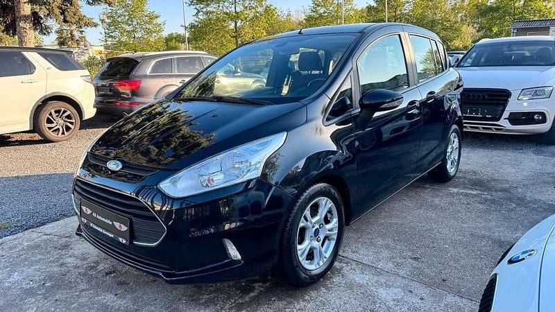 Second-hand Ford B-MAX SYNC Edition 101 CP (74 kW) 2015 Negru Monovolum