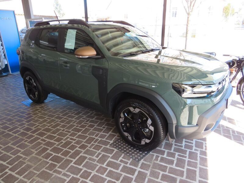 Gebraucht Dacia Duster Extreme 131 PS (96 kW) 2024 Grau SUV