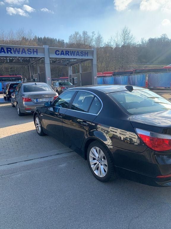 Gebraucht BMW 520 170 PS (125 kW) 2005 Schwarz Limousine