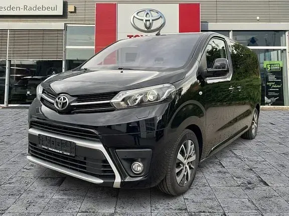 Gebraucht Toyota Proace Verso Executive 177 PS (130 kW) 2021 Schwarz Kombi