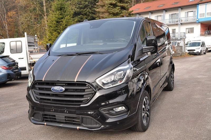 Gebraucht Ford Transit Custom Sport 185 PS (136 kW) 2021 Schwarz Limousine