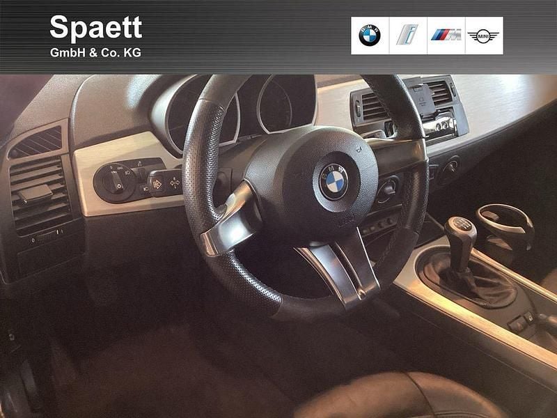 Gebraucht BMW Z4 Sport Line 177 PS (130 kW) 2007 Stratusgrau Cabrio
