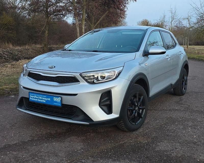Gebraucht Kia Stonic Edition 7 99 PS (72 kW) 2018 Silber SUV