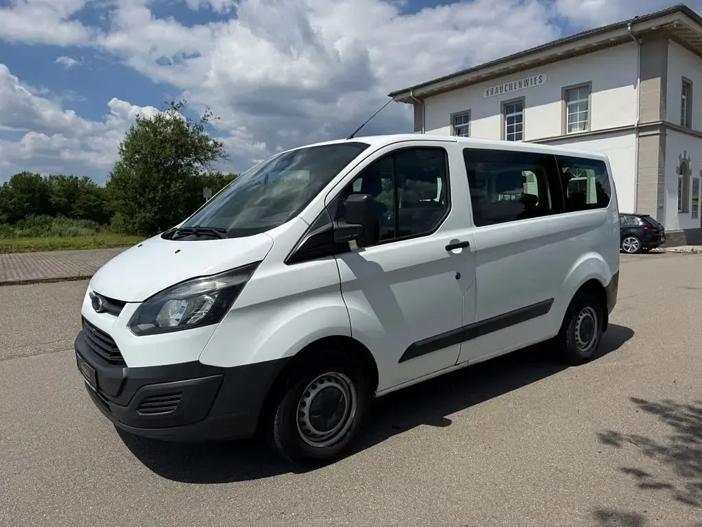 Gebraucht Ford Transit Custom 105 PS (77 kW) 2016 Frozen white Van / Kleinbus