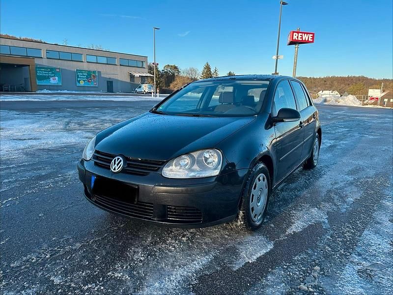 Schwarz Gebraucht 2004 VW Golf Limousine | 950 € (Superpreis) - Bild 1/4