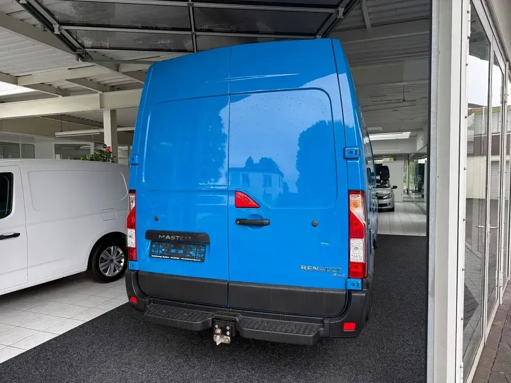 Gebraucht Renault Master 131 PS (96 kW) 2020 Weiß Van / Kleinbus