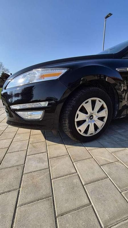 Gebraucht Ford Mondeo Trend 116 PS (85 kW) 2011 Schwarz Kombi