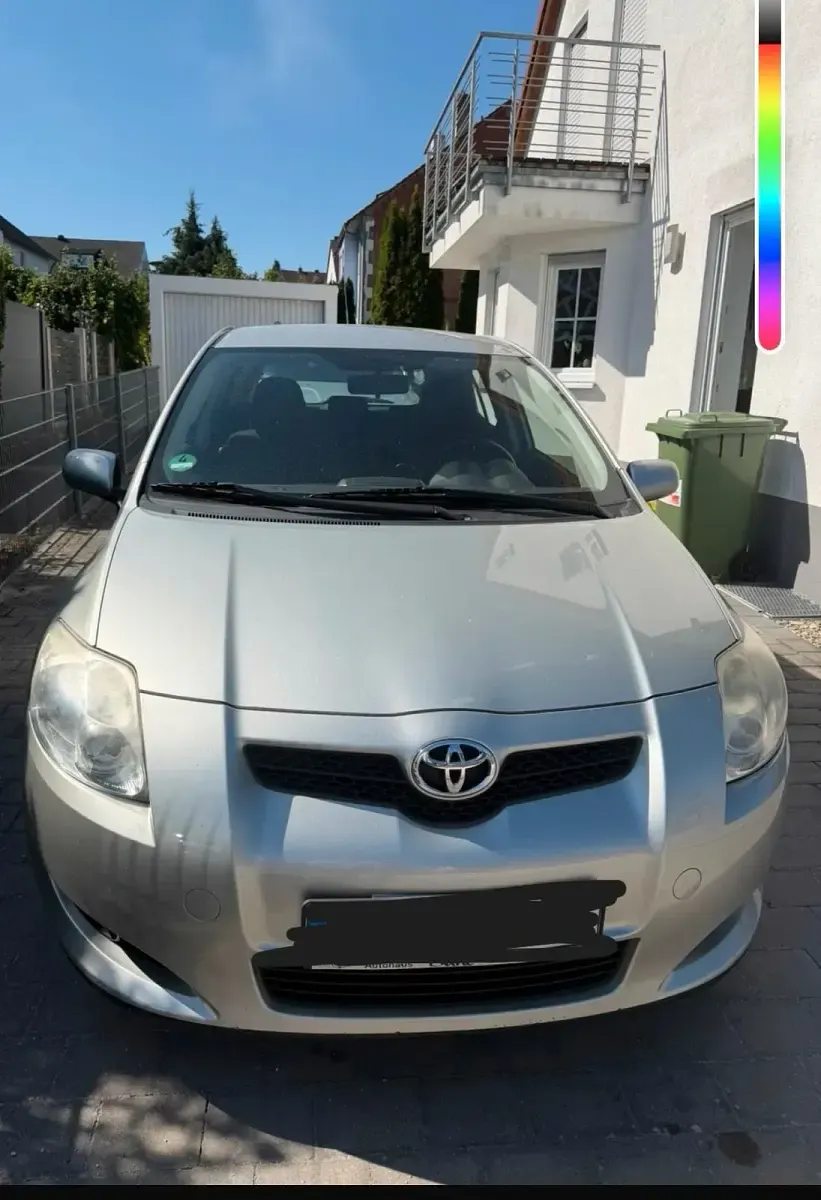 Gebraucht Toyota Auris 126 PS (92 kW) 2007 Silber Kleinwagen