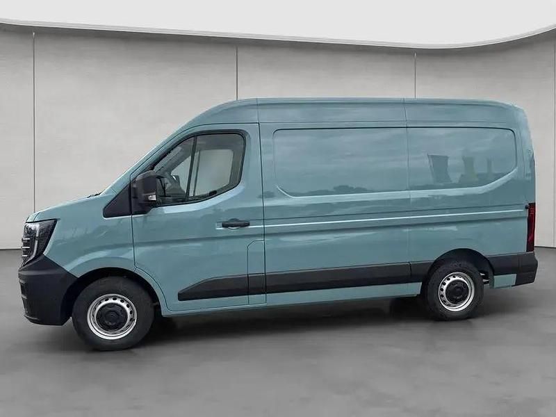 Neu Nissan Interstar 170 PS (125 kW) 2025 Blau Van