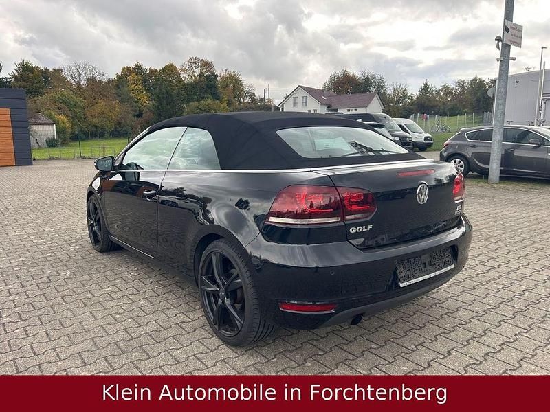 Gebraucht VW Golf Cabriolet 105 PS (77 kW) 2011 Schwarz Cabrio