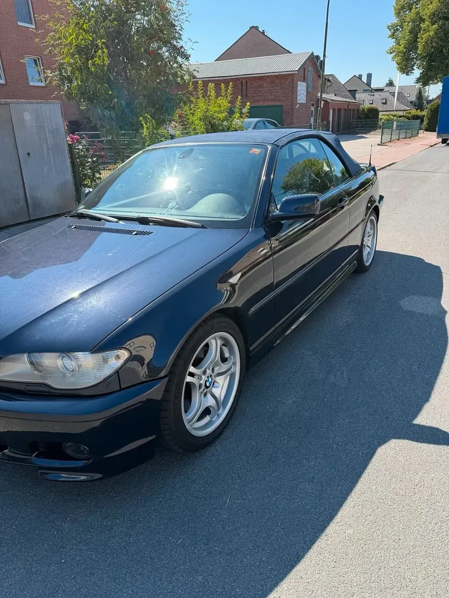 Gebraucht BMW 325 Cabriolet 192 PS (141 kW) 2005 Blau Cabrio