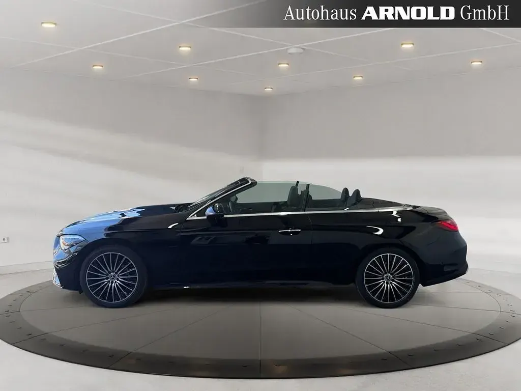 Gebraucht Mercedes CLE200 AMG line 204 PS (150 kW) 2025 Obsidianschwarz Cabrio