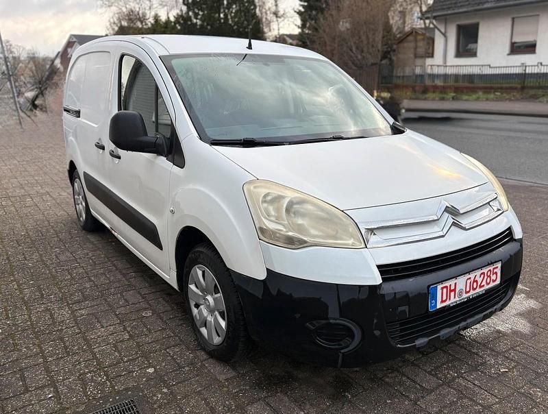 Gebraucht Citroën Berlingo 75 PS (55 kW) 2009 Weiß Van / Kleinbus