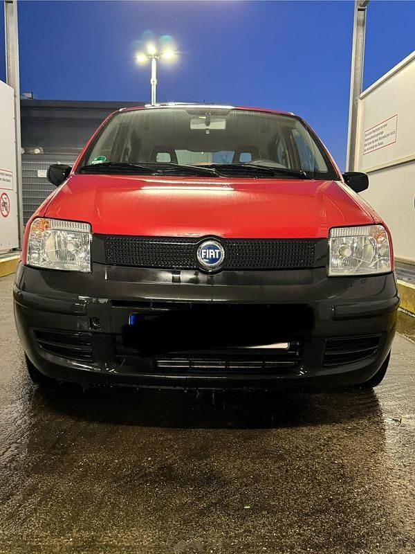 Rot Gebraucht 2004 Fiat Panda Kleinwagen | 1.150 € - Bild 1/4