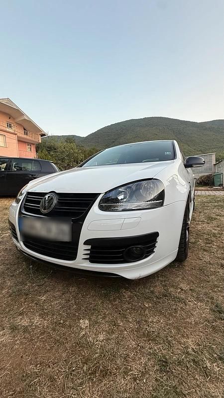 Weiß Gebraucht 2008 VW Golf V Limousine | 5.800 € - Bild 1/4