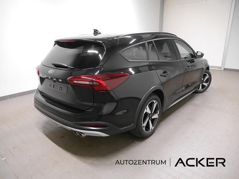 Gebraucht Ford Focus Active X 116 PS (85 kW) 2024 Schwarz Kombi