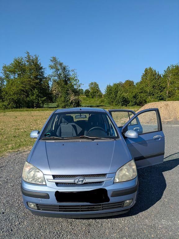 Blau Gebraucht 2004 Hyundai Getz GLS Kleinwagen | 900 € (Superpreis) - Bild 1/4