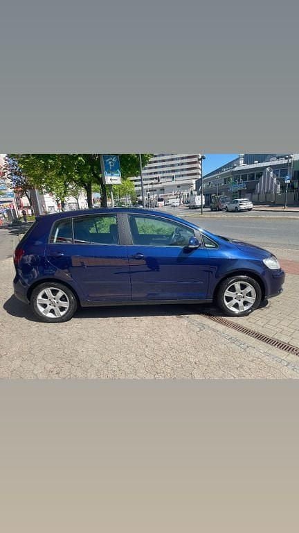 Blau Gebraucht 2005 VW Golf Plus Trendline Van / Kleinbus | 3.250 € (Etwas zu teuer) - Bild 1/4